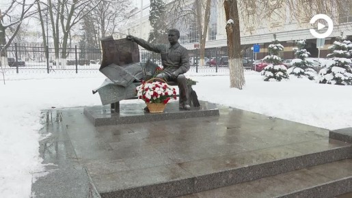 Губернатор Олег Мельниченко открыл скульптуру в честь основателя Пензенской области Александра Баталина