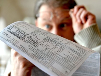 Жильцы Астрахани требуют перерасчета за отопление: как решает суд?